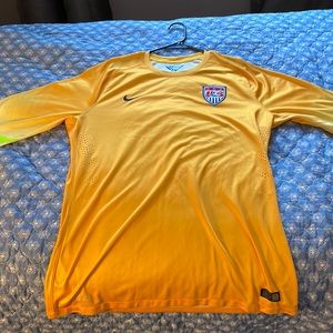 Nike USA Soccer Goalie Kit. Long Sleeve.